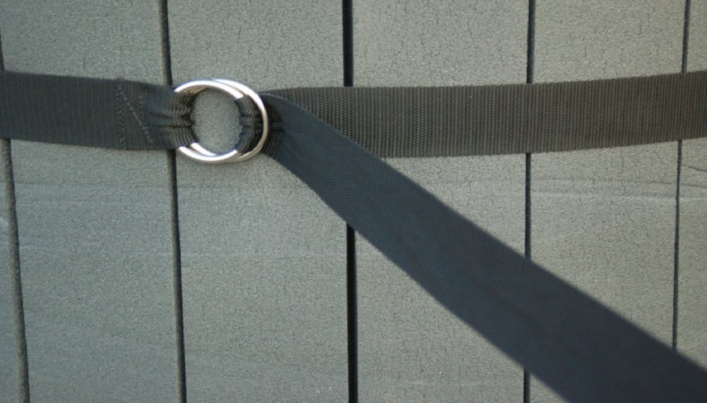 Close-up of a Mat Strap's zinc-plated steel D-ring